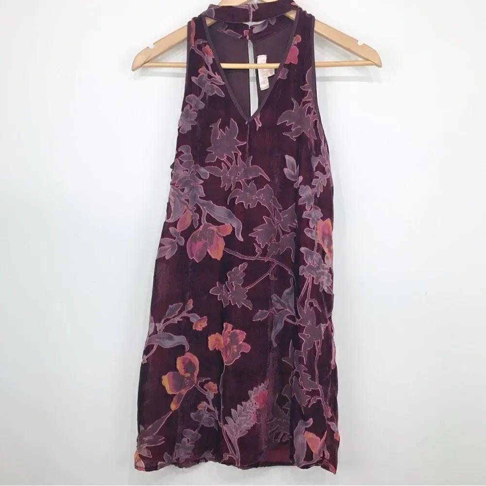 Band Of Gypsies Burgundy Dark Floral Sleeveless Burnout Chiffon Sheath Dress